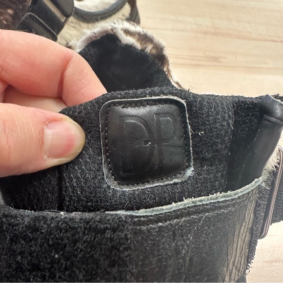 Donald J Pliner Cowhide Lug sole shoes - Picture 8 of 13